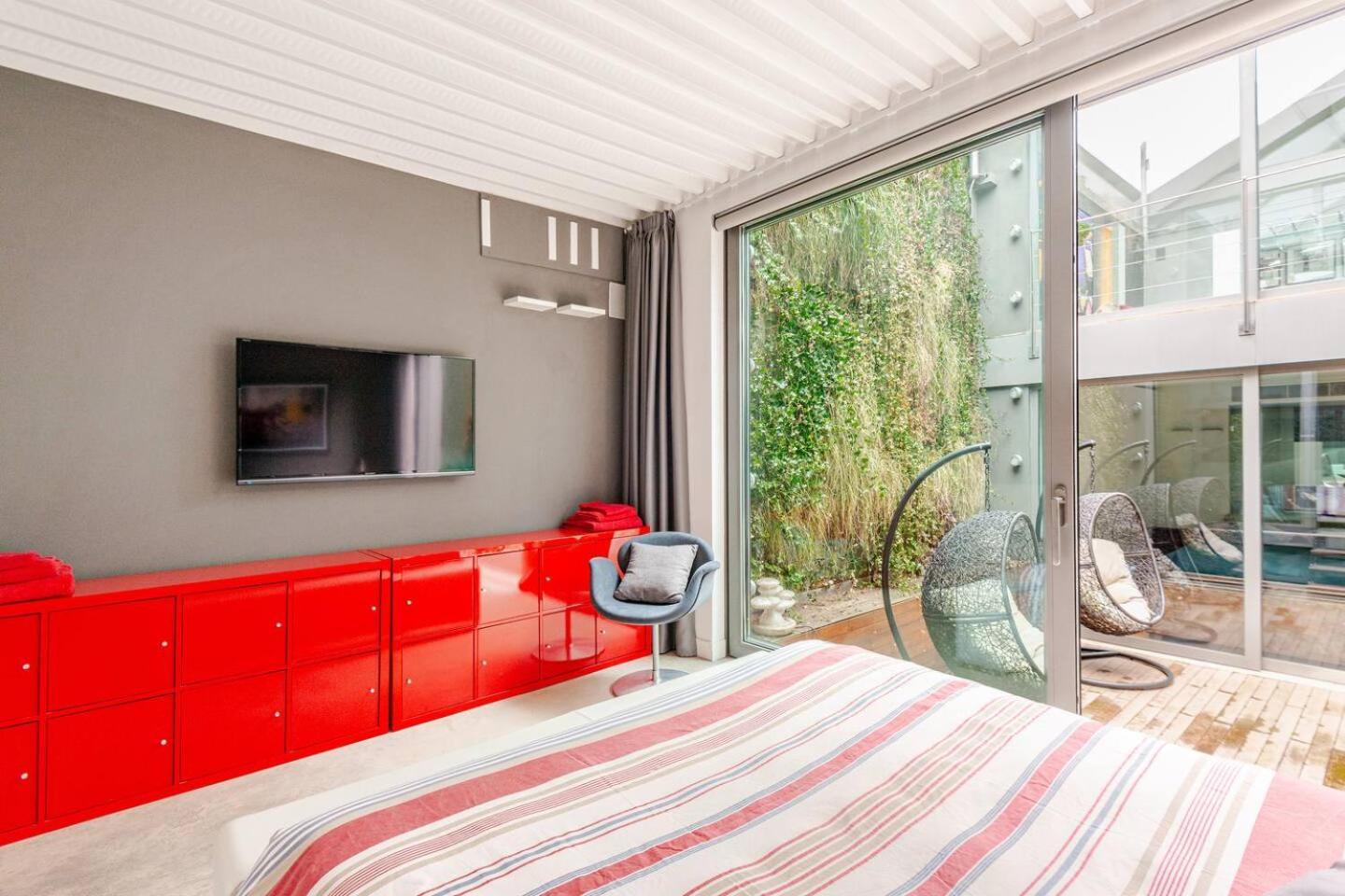 Presidential Loft In The Design District Apartment