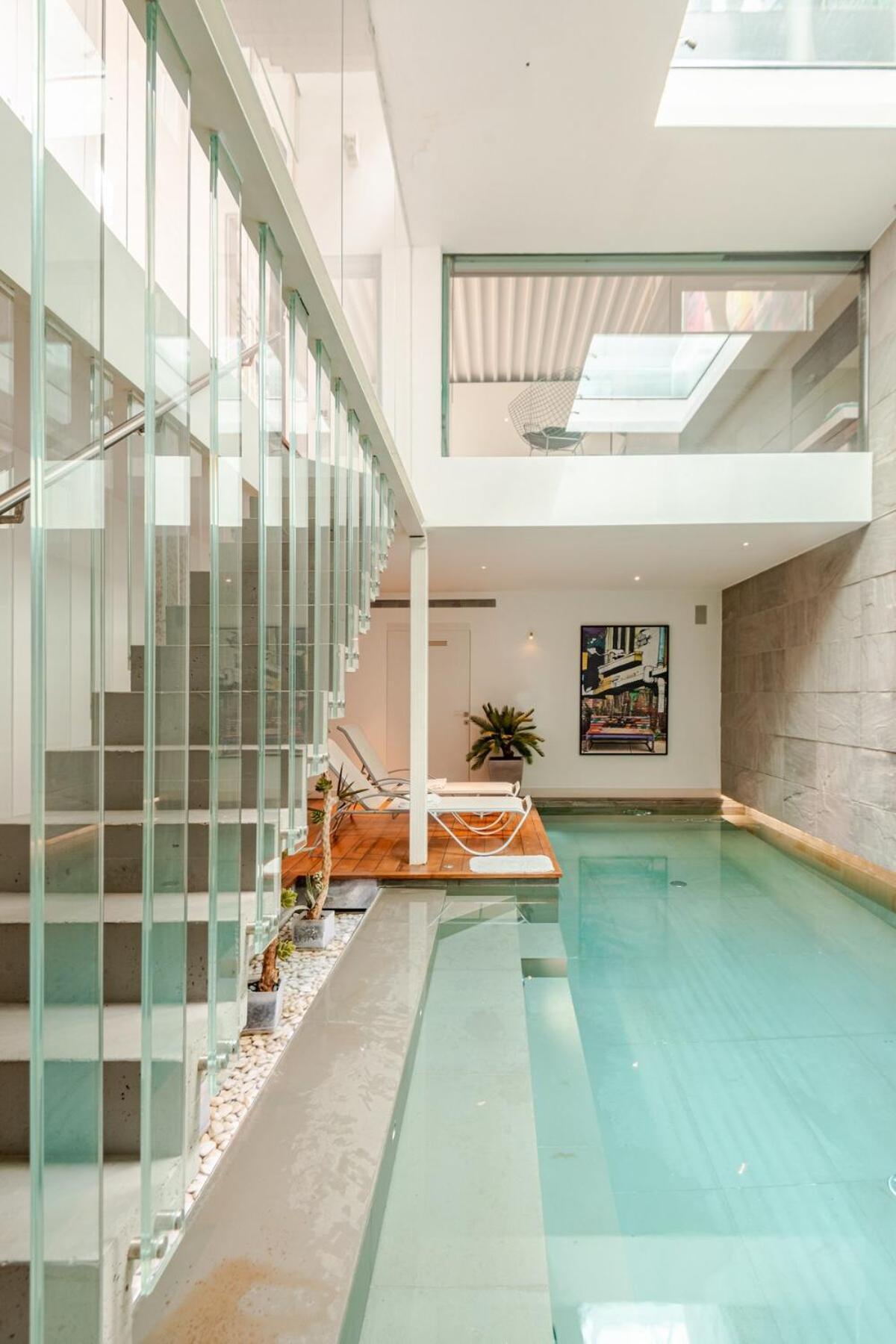 Presidential Loft In The Design District *